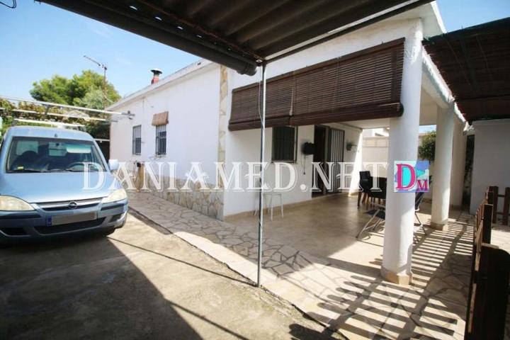 Chalet en venta en Denia, Deveses Playa photo 0