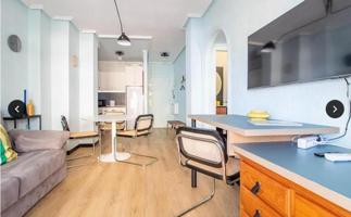 Apartamento en venta en Torrevieja, La Mata photo 0