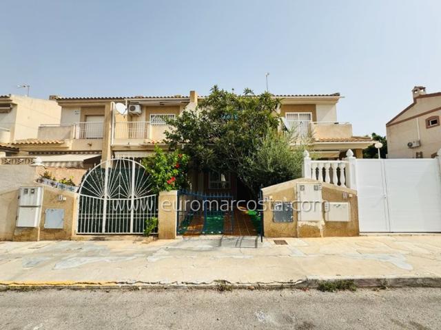 Chalet en venta en Torrevieja, AGUAS NUEVAS photo 0