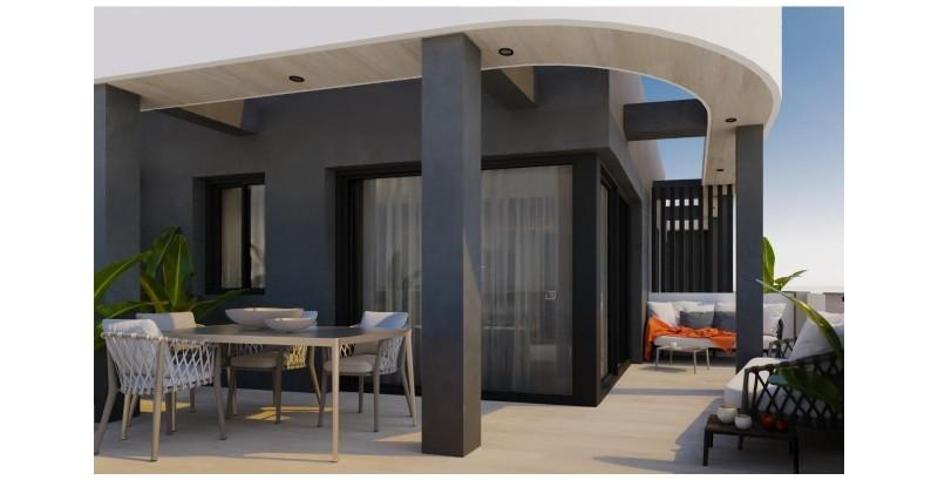 Apartamento en venta en Torrevieja photo 0