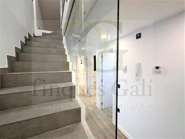 Casa en venta en Sant Salvador de Guardiola photo 0