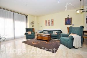 Casa en venta en Burriana, CENTRO photo 0