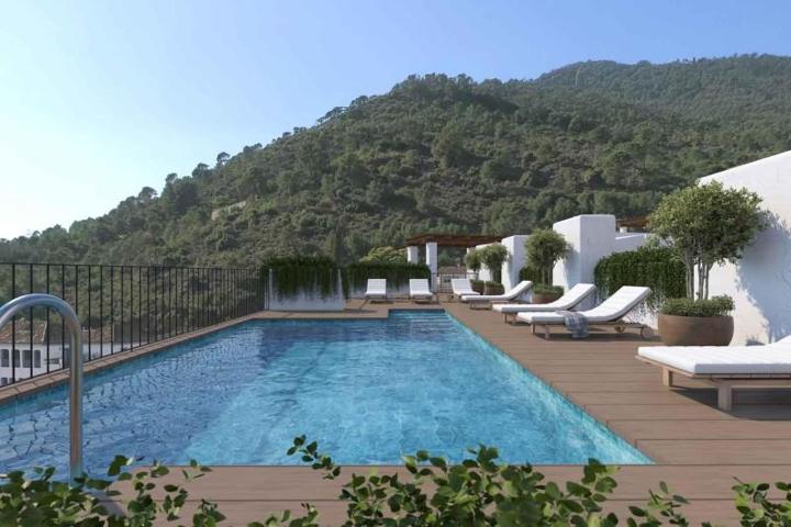 Apartamento en venta en Benahavís, Centro photo 0