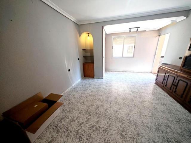 Piso en venta en Plasencia, Calle san sebastian, 10600 photo 0
