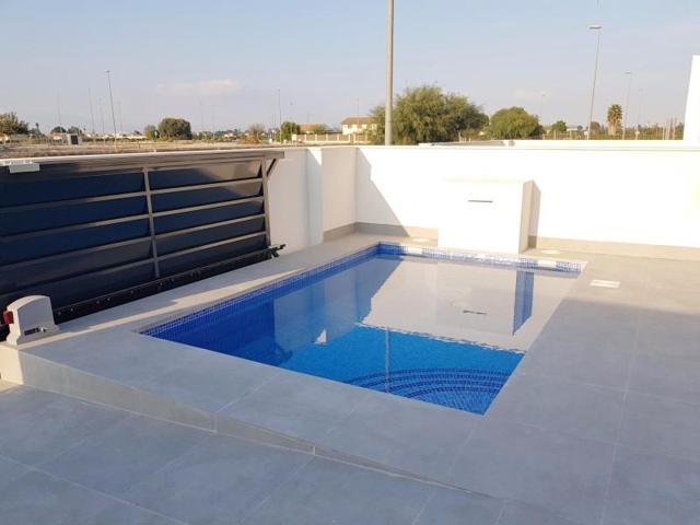 Adosada en venta en Daya Nueva, Comunidad valenciana photo 0