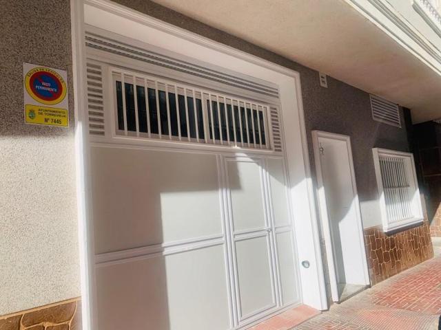 Apartamento en venta en Torrevieja, Centro photo 0