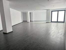 Oficina en venta en Córdoba, Ollerías photo 0