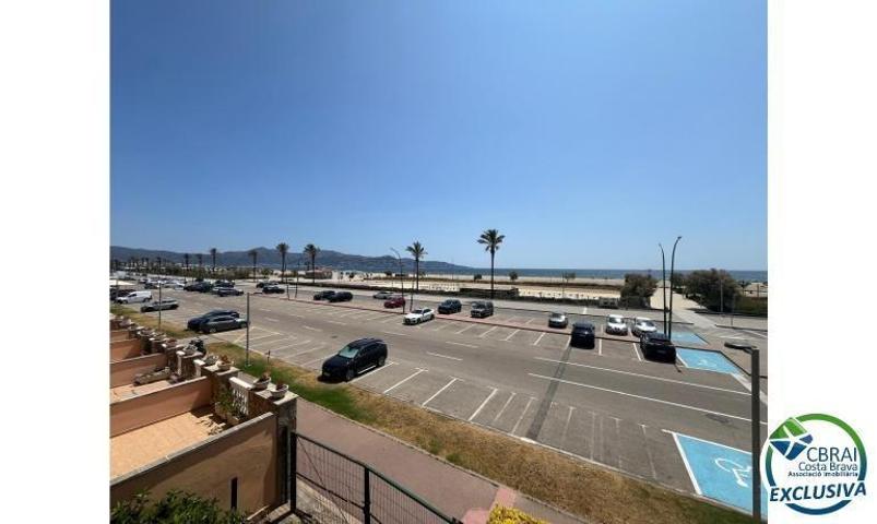 Apartamento en venta en Empuriabrava, Muga photo 0