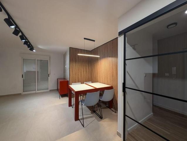 Apartamento en venta en Torrevieja, Playa del cura photo 0