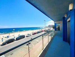 Apartamento en venta en Torrevieja, Playa de los locos photo 0