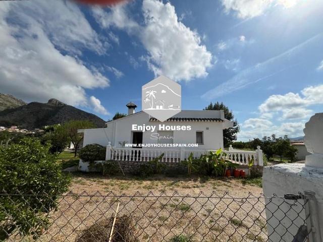 Chalet en venta en Benimeli photo 0