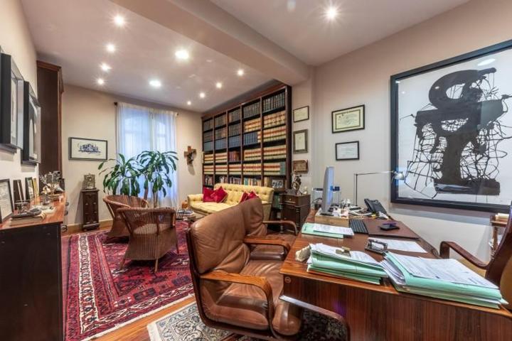 Piso en venta en Bilbao, Albia photo 0