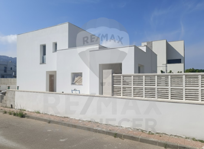 Casa en venta en Els Poblets, Els Poblets photo 0