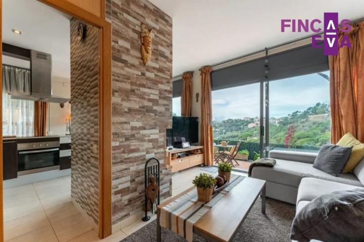 Casa en venta en Barcelona, Barcelona photo 0