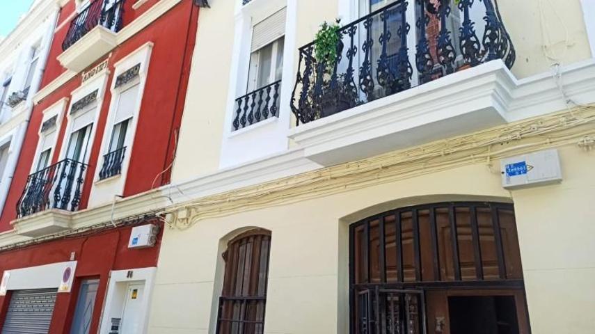 Planta baja en venta en Valencia, El Cabanyal-El Canyamelar photo 0