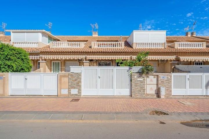 Adosada en venta en Los Alcázares, Los Alcázares photo 0