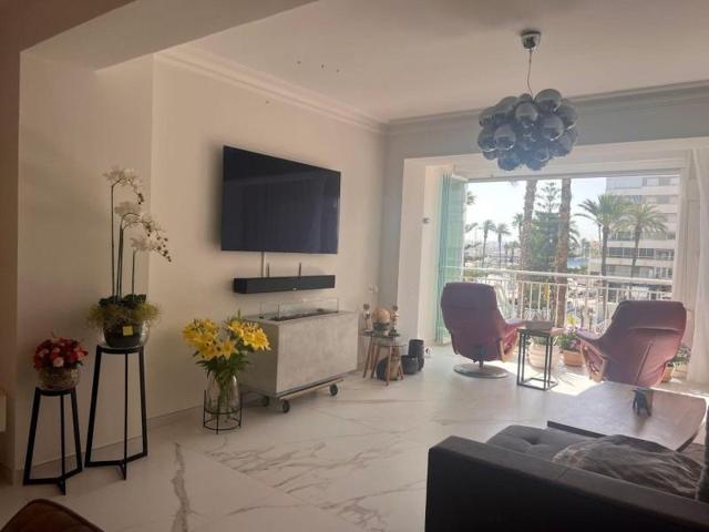 Apartamento en venta en Torrevieja photo 0