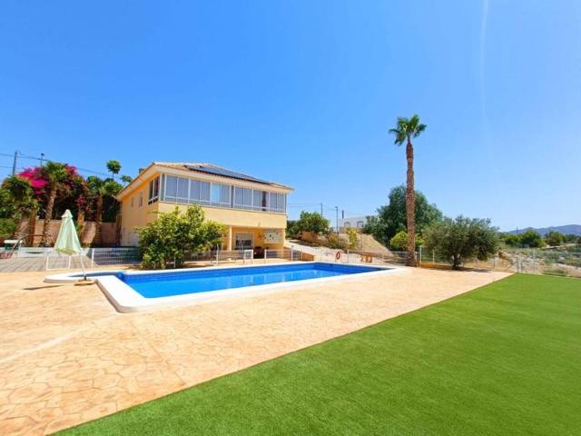 Chalet en venta en Abanilla photo 0