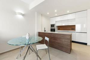 Piso en venta en Torrevieja, Baix Segura photo 0