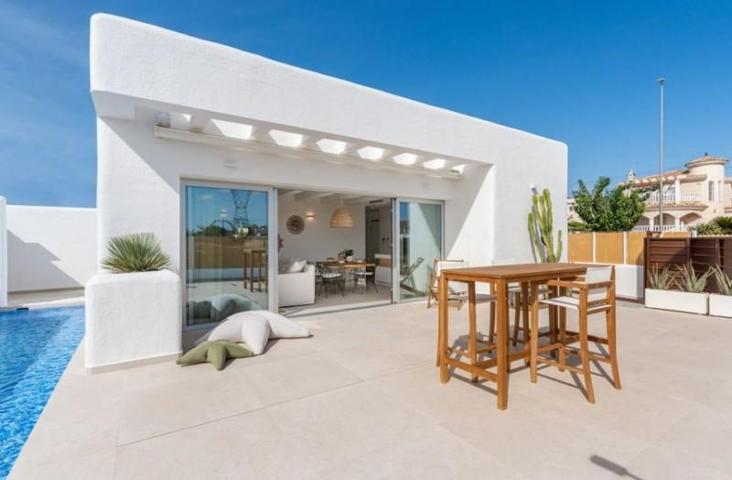Chalet en venta en Los Alcázares, Serena Golf photo 0