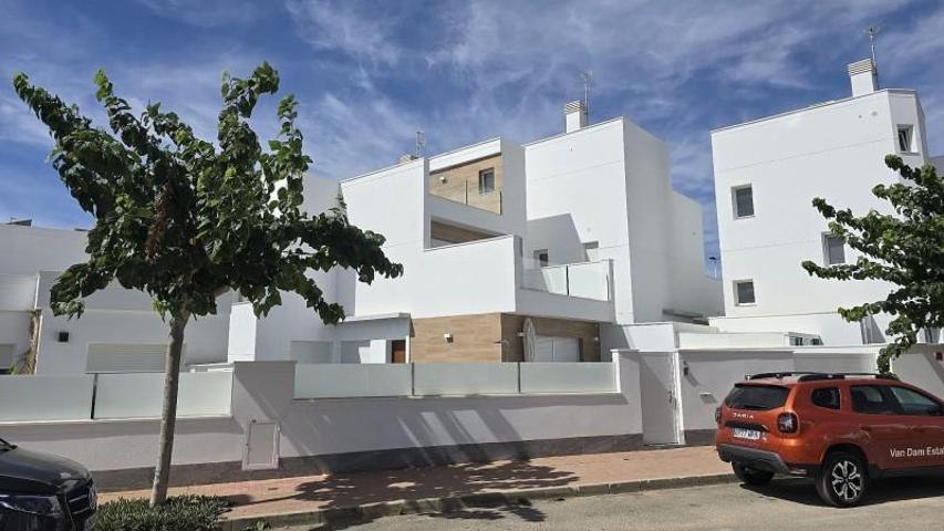 Chalet en venta en San Pedro del Pinatar photo 0