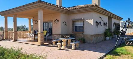 Casa en venta en Jerez de la Frontera, Pedanías este photo 0