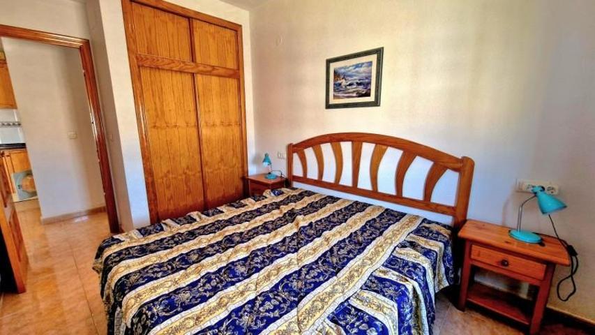 Apartamento en alquiler en Torrevieja, Centro photo 0