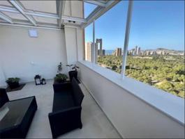 Apartamento en venta en Benidorm photo 0