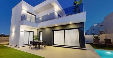 Chalet en venta en San Javier, Roda Golf photo 0