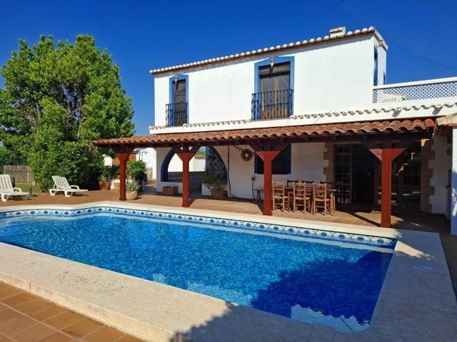 Chalet en venta en Pedreguer, Periféria photo 0