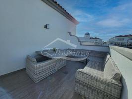 Aticos en alquiler en Arona, Llano del Camello photo 0