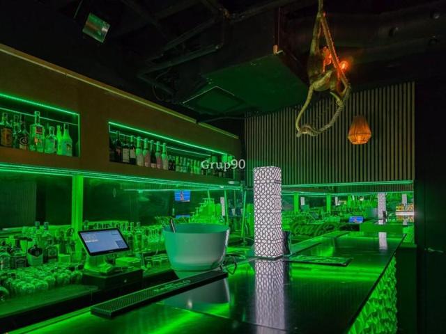 Local comercial en alquiler en Lleida, Princep de Viana-Clot photo 0