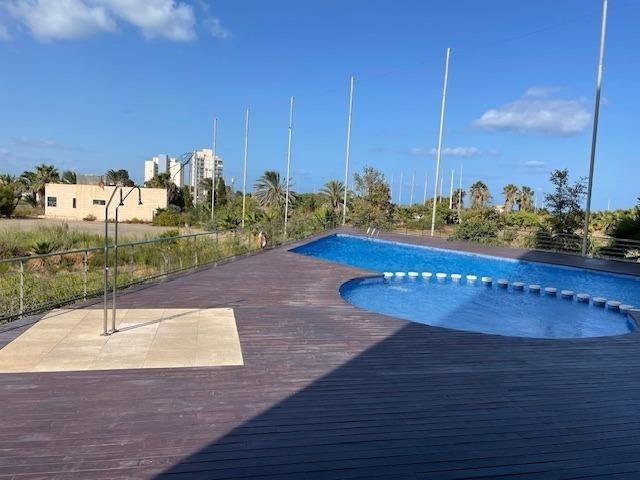 Apartamento en venta en La Manga del Mar Menor, Km 17 photo 0