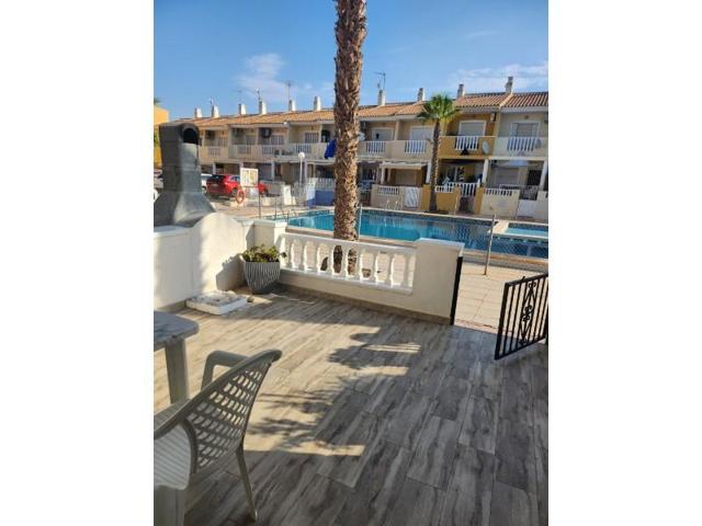 Apartamento en alquiler en Guardamar del Segura photo 0