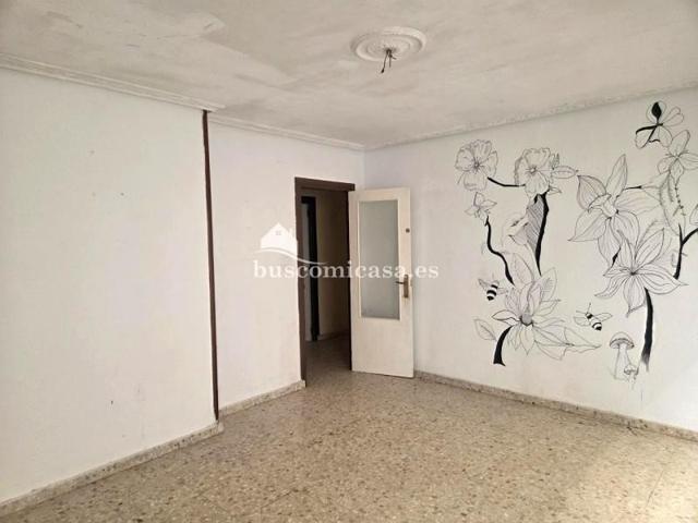 Piso en venta en Jaén, Calle Magdalena del Prado, 2, 23004 photo 0