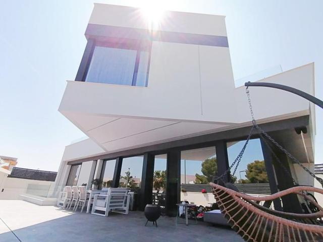 Chalet en venta en Benidorm, Poniente photo 0