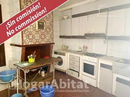 Casa en venta en Benafer, Centre photo 0