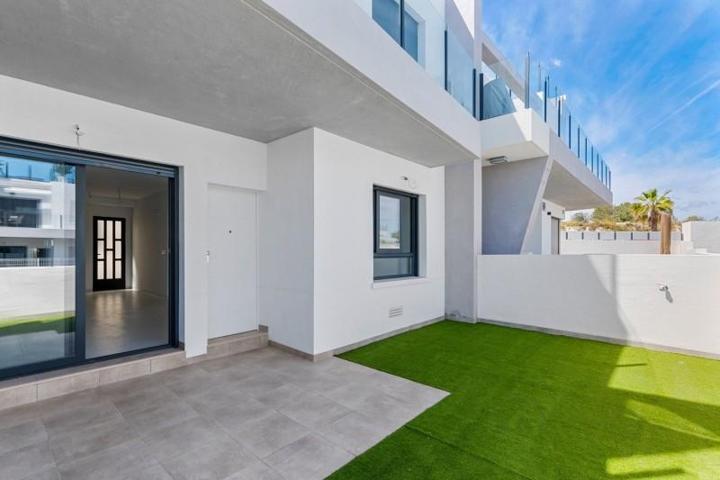 Apartamento en venta en San Miguel de Salinas photo 0