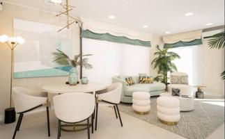 Apartamento en venta en Torremolinos, El Pinillo photo 0
