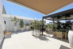 Chalet en venta en San Isidro photo 0