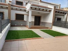 Adosada en venta en San Miguel de Salinas photo 0