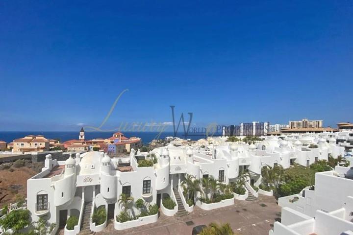 Duplex en venta en Playa Paraiso, Avenida Adeje 300, 38678 photo 0