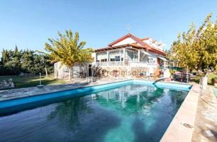 Chalet en venta en Zaragoza, Camino del Caracol, 50620 photo 0