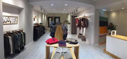 Local comercial en alquiler en Oviedo, Centro photo 0