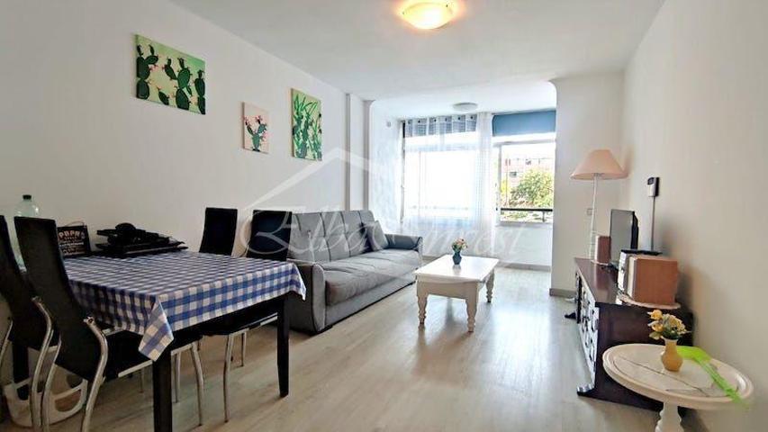 Piso en venta en Costa del Silencio photo 0