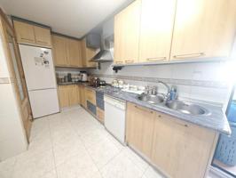 Piso en venta en Plasencia, Donantes de sangre, 10600 photo 0