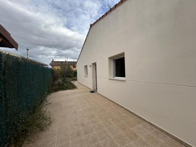 Adosada en venta en Pitillas, Calle San Francisco Javier, 31392 photo 0