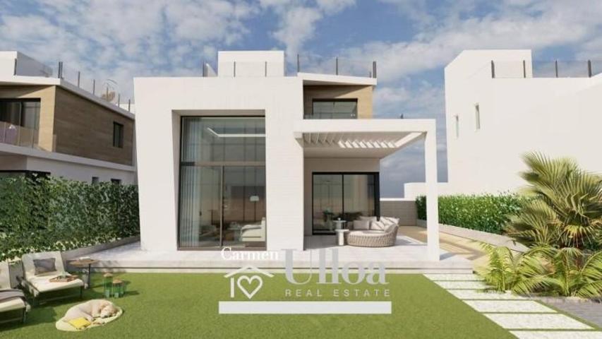 Chalet en venta en Finestrat, Golf Puig Campana photo 0