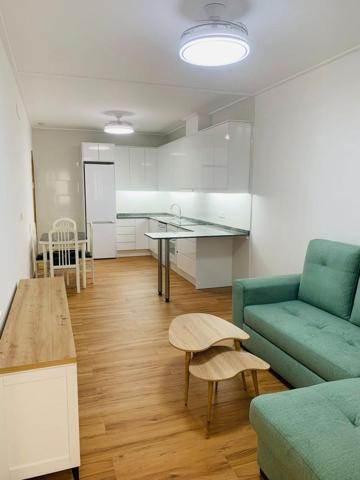 Piso en venta en Torrevieja, Baix Segura photo 0