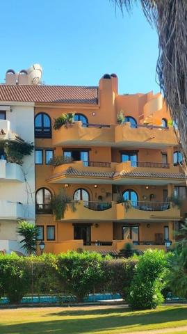 Apartamento en venta en Torrevieja photo 0